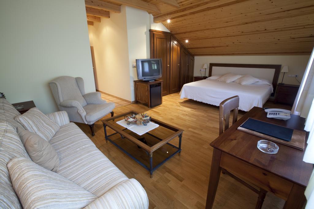 Hotel Estanys Blaus Tavascan Room photo